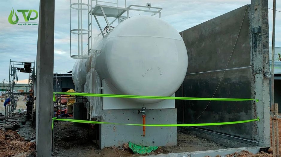 Gas công nghiệp cho ngành dệt nhuộm: Giải pháp tối ưu chi phí 4 Hệ thống gas bồn cho khách hàng Bến Tre
