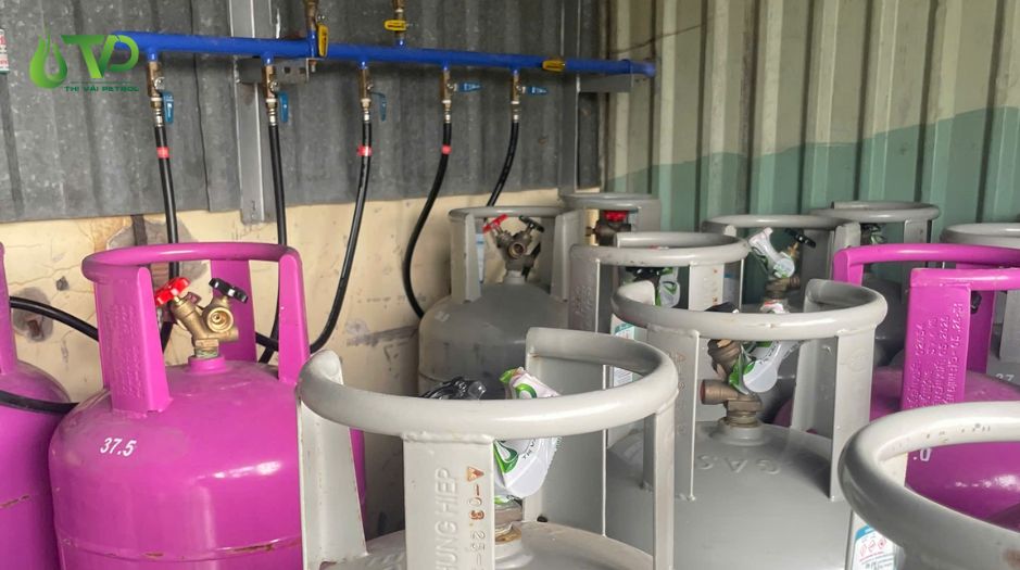 Lắp đặt hệ thống Gas công nghiệp mất bao lâu? Thời gian thực tế 3 Hệ thống giàn gas 5 bình